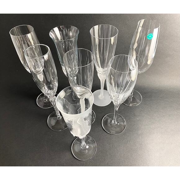 Mix and Match Crystal Champagne Flutes - Set of 8 - Exquisite Vintage Stemware - Picture 1 of 9